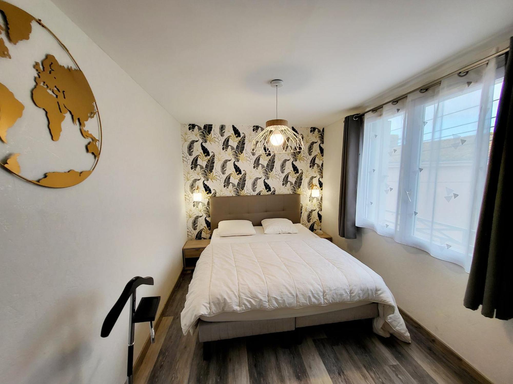 Appartement Moderne Au Centre-Ville, 150M Plage, Wifi, Confort Ideal Pour Familles - Fr-1-92-876 Ле-Сабль-д'Олонн Екстер'єр фото