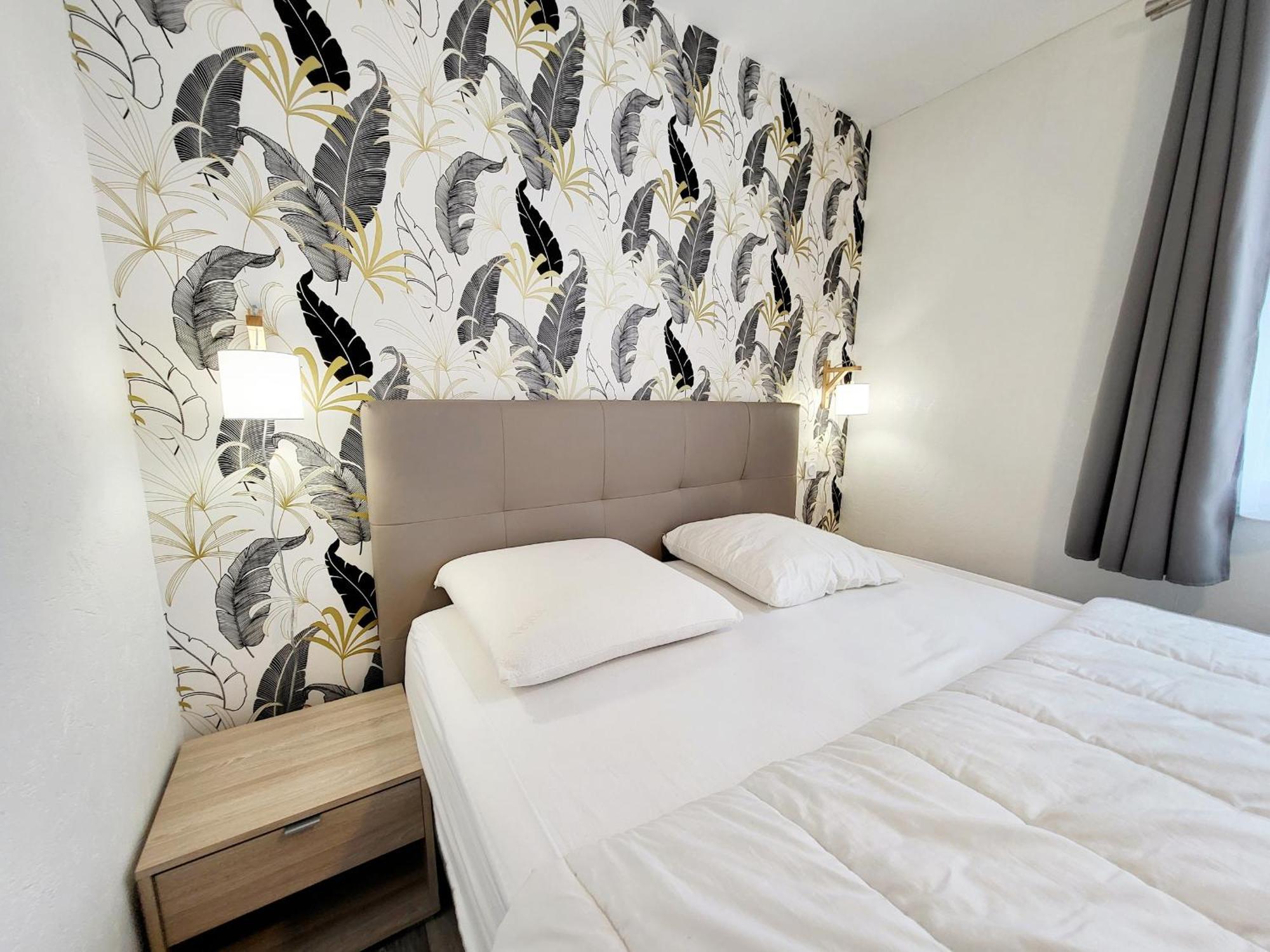 Appartement Moderne Au Centre-Ville, 150M Plage, Wifi, Confort Ideal Pour Familles - Fr-1-92-876 Ле-Сабль-д'Олонн Екстер'єр фото